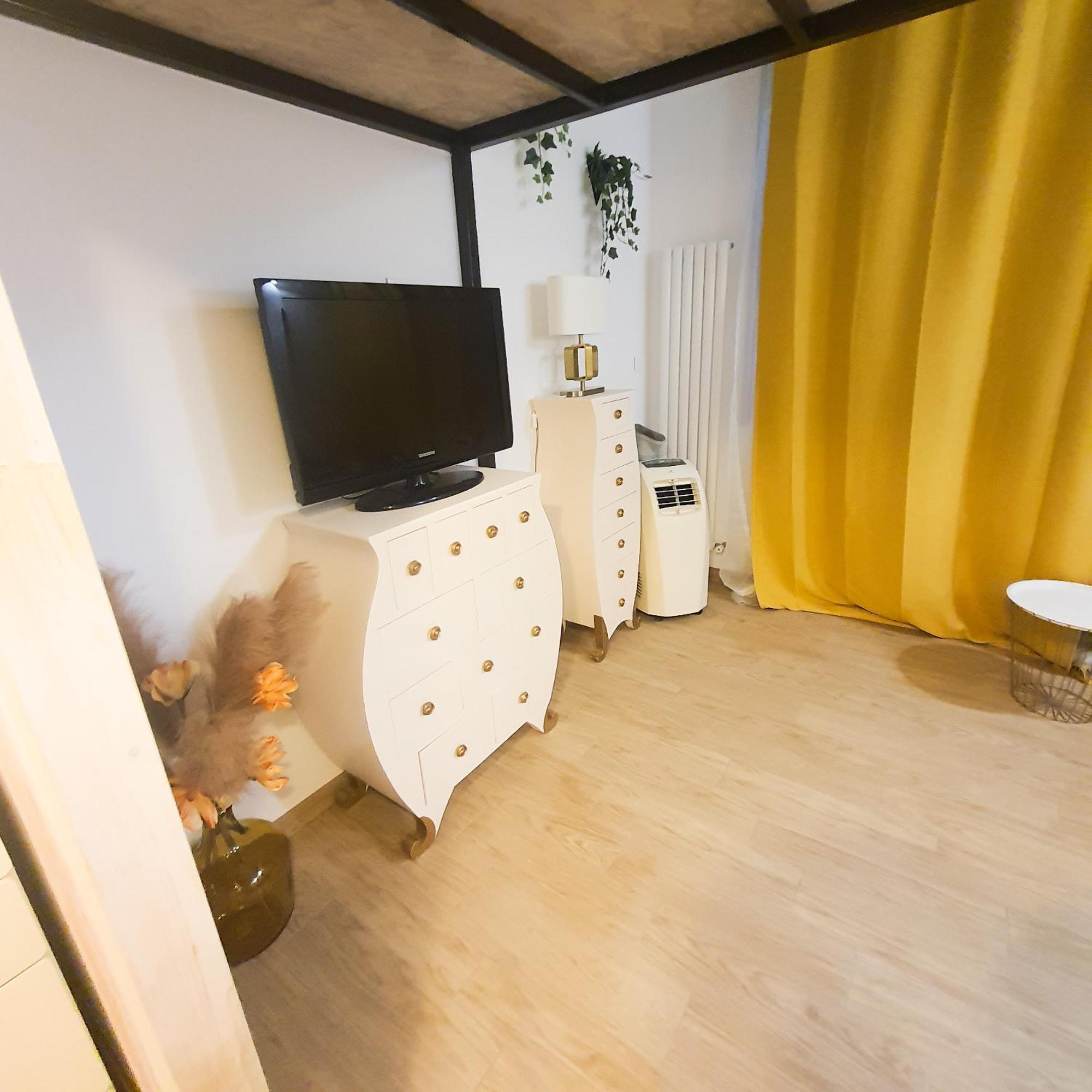 Studio- Nice Mont Boron, Piscine Sur La Residence 外观 照片